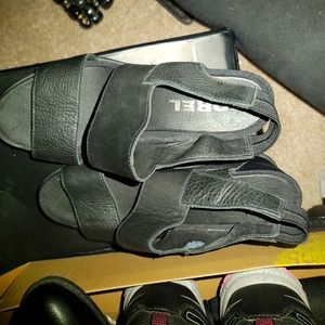 Sorel platform sandals
